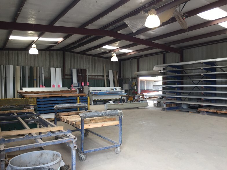 More Photos Of 12737 Interstate 10 E, Schertz Auto Dealership For Sale