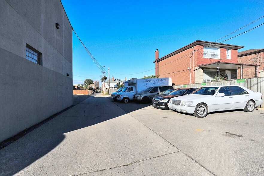 More Photos Of 2120 Eglinton Ave W, Toronto Office For Lease