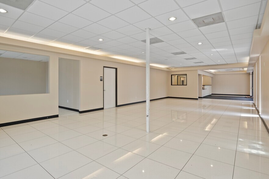 More Photos Of , Houston Unknown For Sale