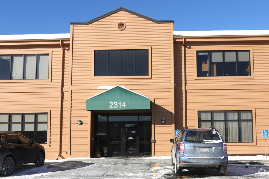 More Photos Of 2314 University Ave W, Saint Paul Office For Lease
