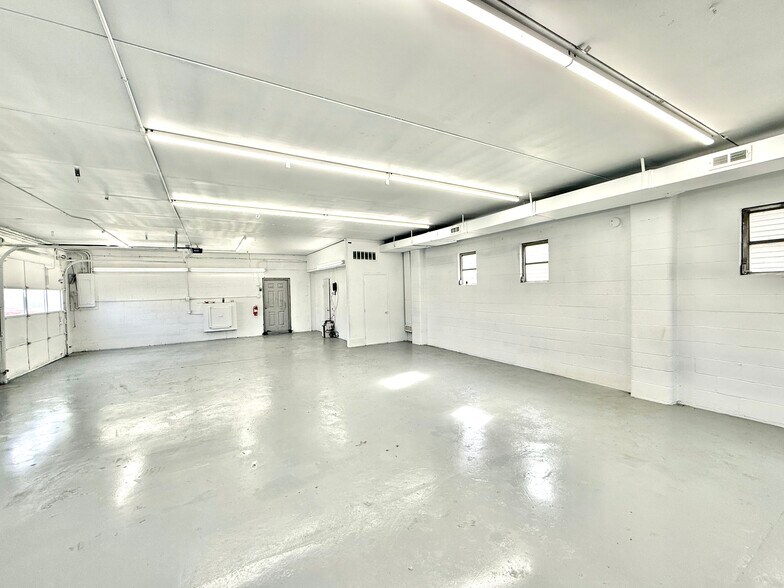 More Photos Of 427 Buck St, Millville Auto Repair For Sale