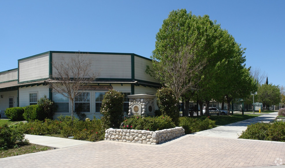 More Photos Of 24977 Washington Ave, Murrieta Unknown For Lease