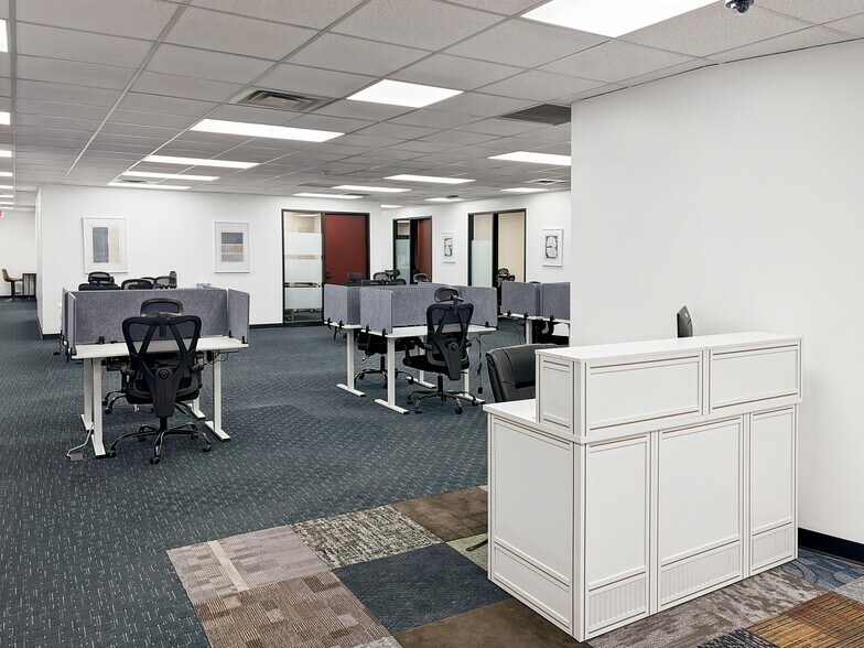 More Photos Of 100 S Main St, Greensburg Coworking Space