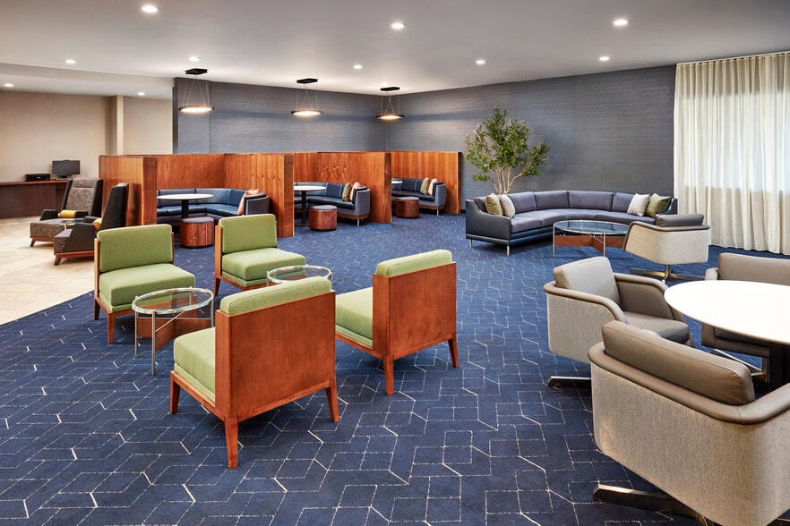 More Photos Of 1000 Fairgrounds Dr, Vallejo Hotel For Sale