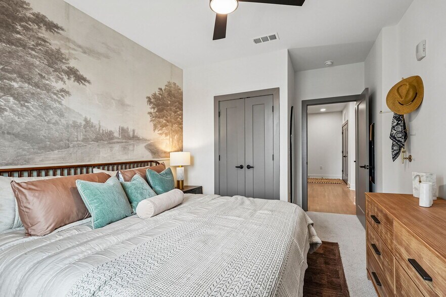 More Photos Of 3558 Elm St, Atlanta Apartments For Lease