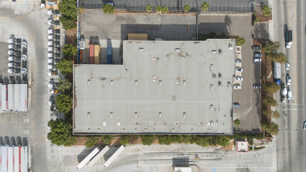 More Photos Of 2121 S Wilmington Ave, Compton Warehouse For Sale