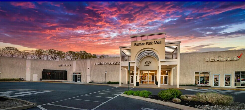 More Photos Of 123 Palmer Park Mall, Easton Unknown For Lease