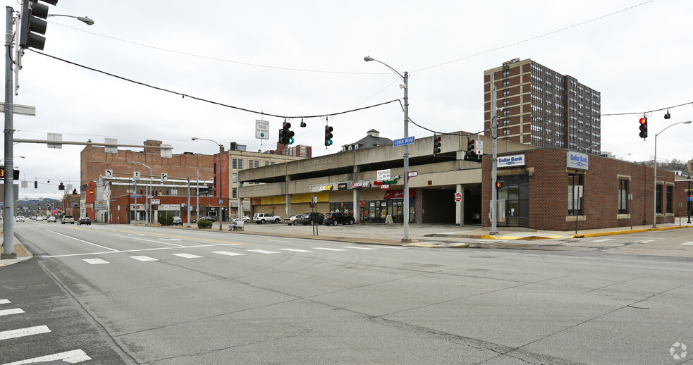 Primary Photo Of 400-410 Lysle Blvd, Mckeesport General Retail For Lease