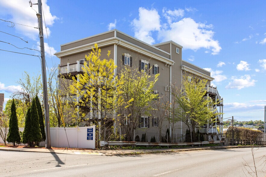 More Photos Of 473 Revere Beach Pky, Revere Apartments For Sale