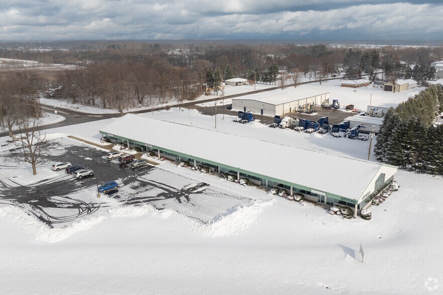 More Photos Of 5838 W Brick Rd, South Bend Light Distribution For Lease