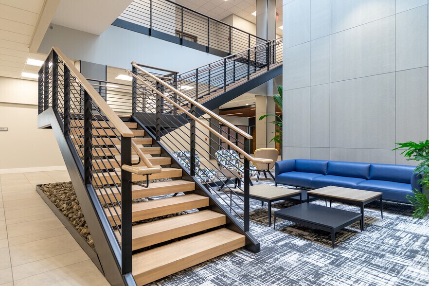 More Photos Of 3 W Broad St, Bethlehem Office For Lease