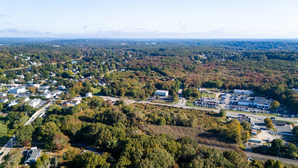 More Photos Of 16-20 Stonington Rd, Stonington Land For Sale