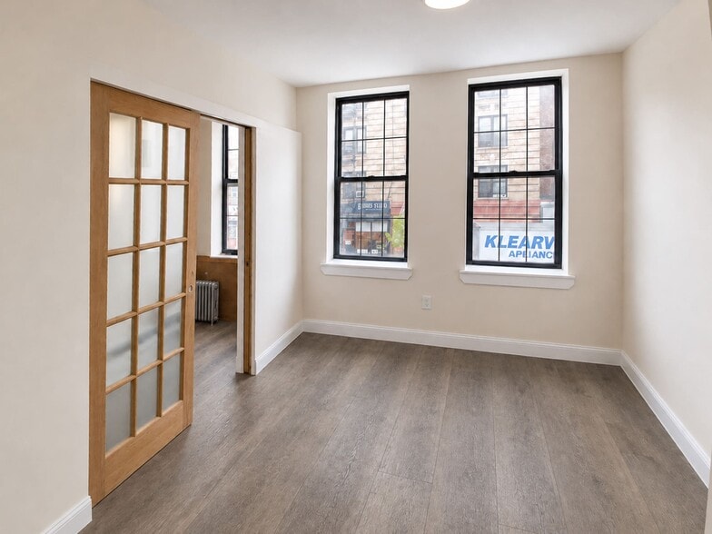 More Photos Of 191A Utica Ave, Brooklyn Storefront Retail Residential For Sale
