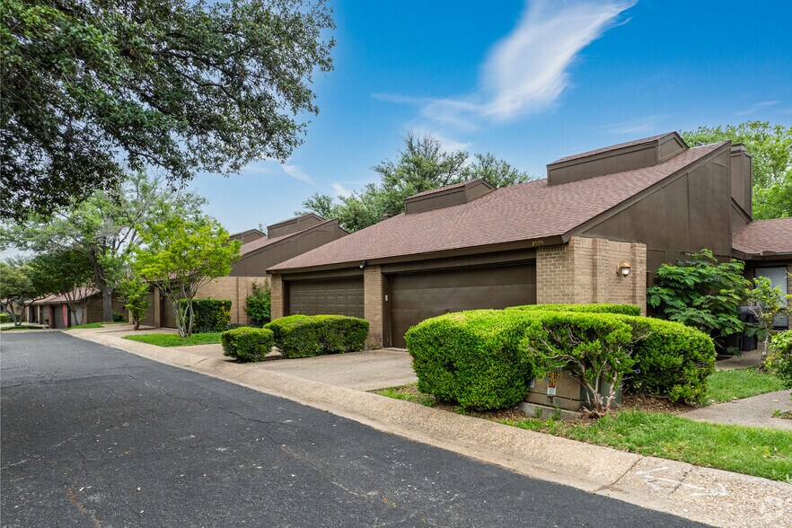 Primary Photo Of 2800 Stewart Dr, Waco Apartments For Sale
