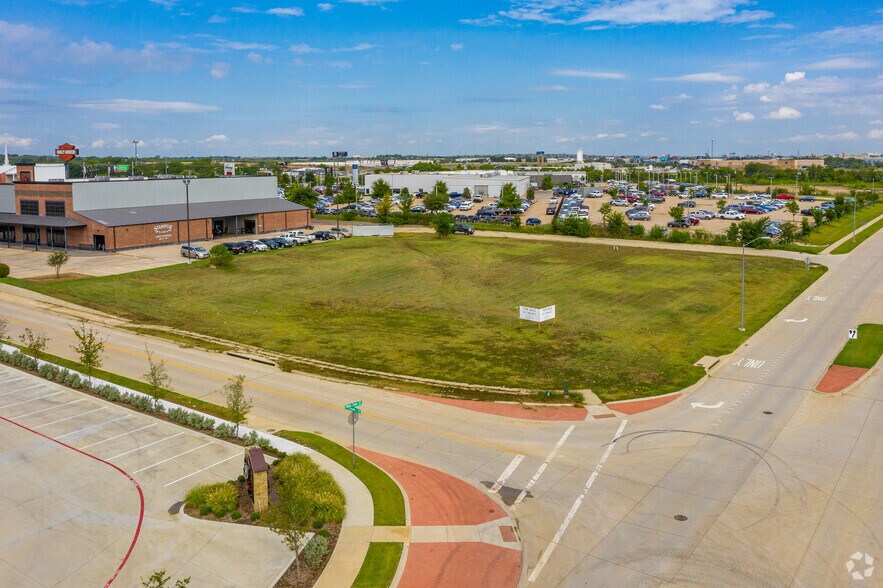 Primary Photo Of 305 N Village Creek Pky, Burleson Land For Sale