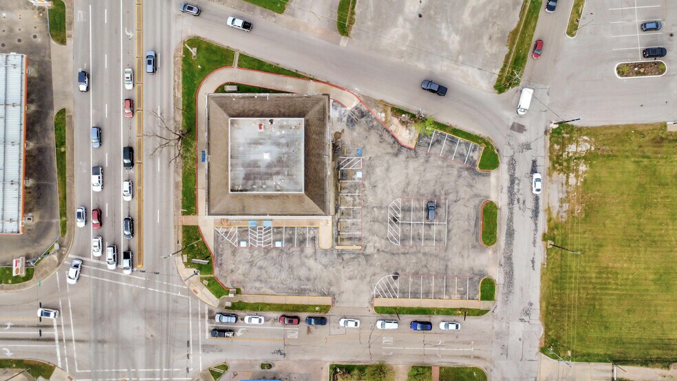 More Photos Of 1100 Jackson St, Richmond Freestanding For Sale