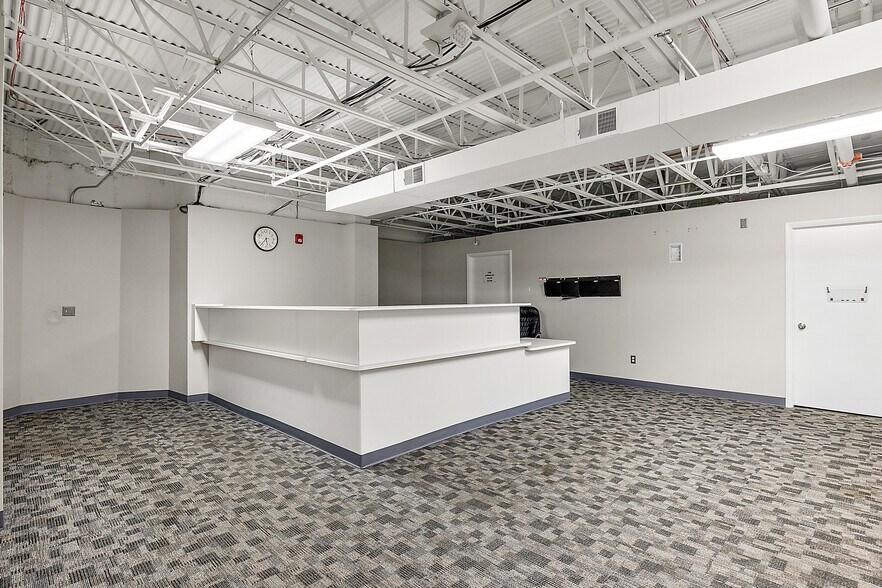 More Photos Of 16100 19 Mile Rd, Clinton Township Medical For Sale