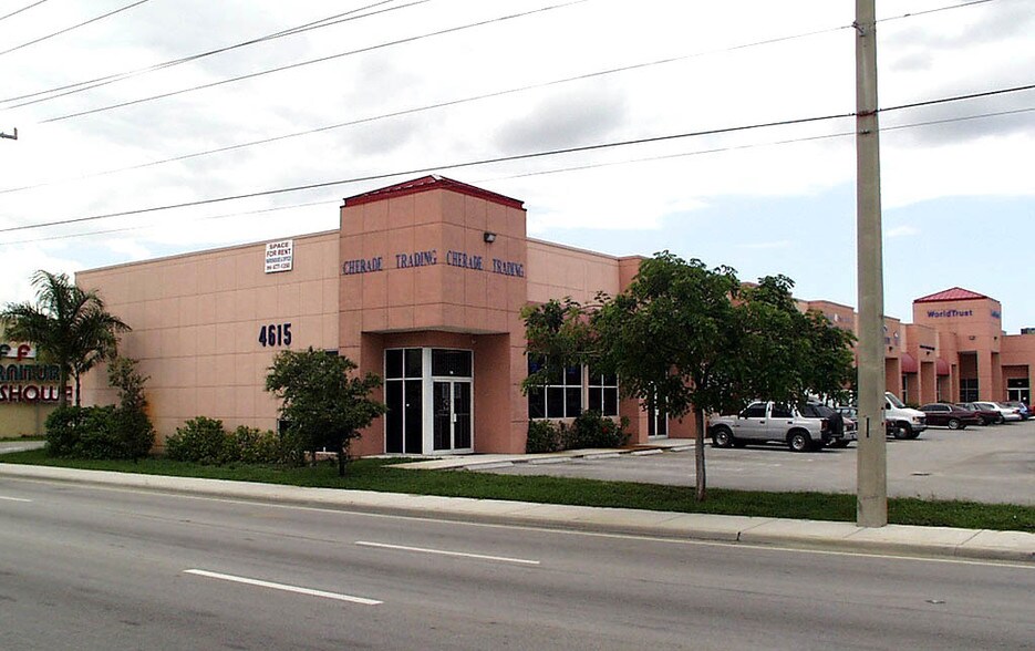 More Photos Of 4615 NW 72nd Ave, Miami Flex For Sale