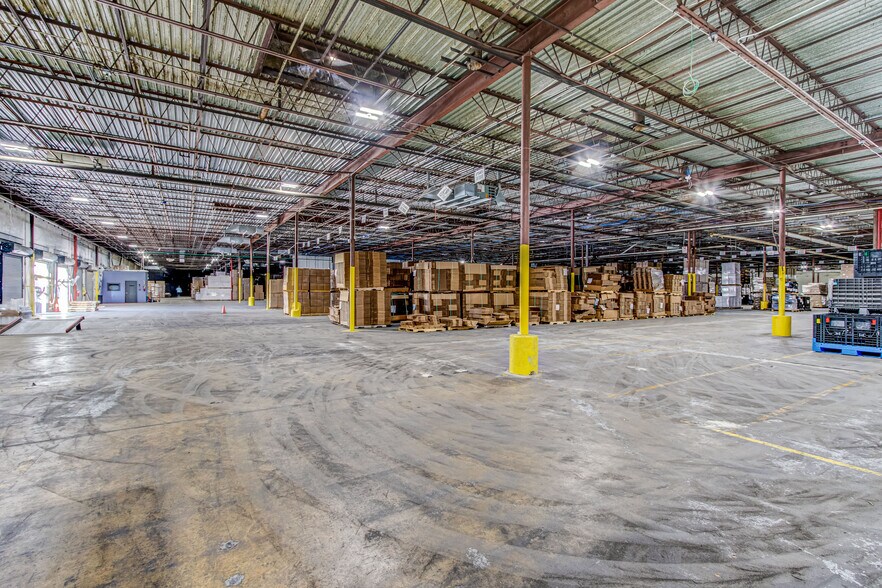 More Photos Of 14 Pine House Rd, Trenton Warehouse For Sale