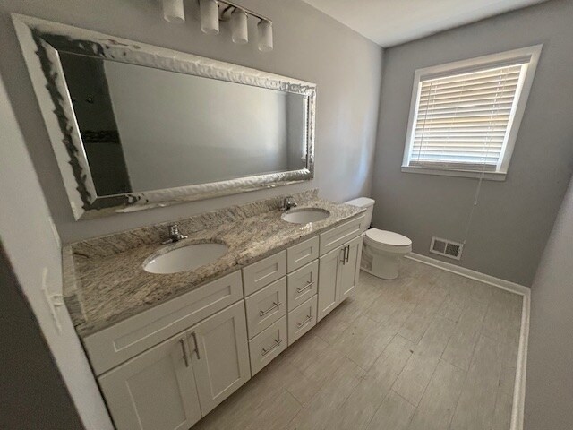 More Photos Of 912 St Andrews Rd, Columbia Office For Sale