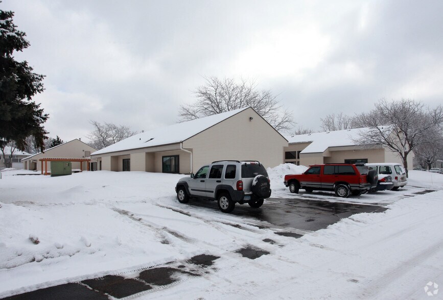 More Photos Of 7839 Brooklyn Blvd, Brooklyn Park Medical For Sale