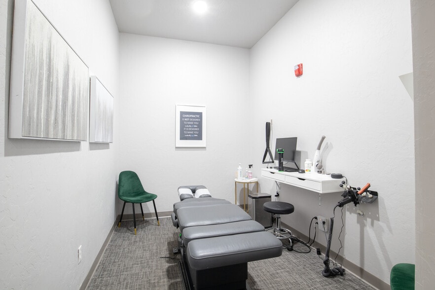 More Photos Of 880 W Main St, Duncan Healthcare For Sale