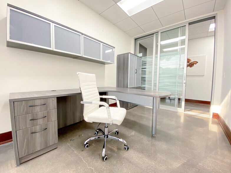 More Photos Of 4343 Von Karman Ave, Newport Beach Office For Lease
