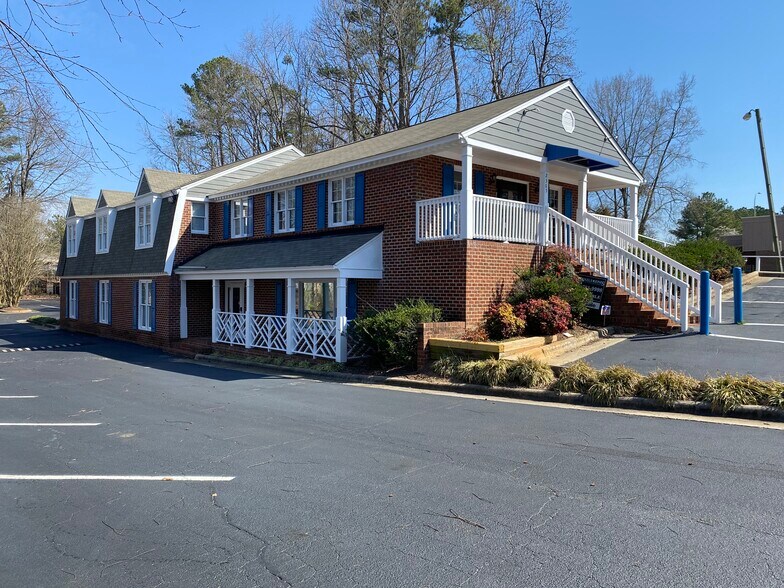 More Photos Of 2305 E Millbrook Rd, Raleigh Office Residential For Sale