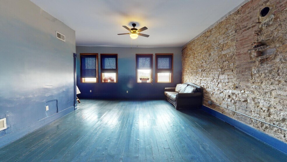 More Photos Of 6911-6917 S Broadway, Saint Louis Storefront Retail Residential For Sale