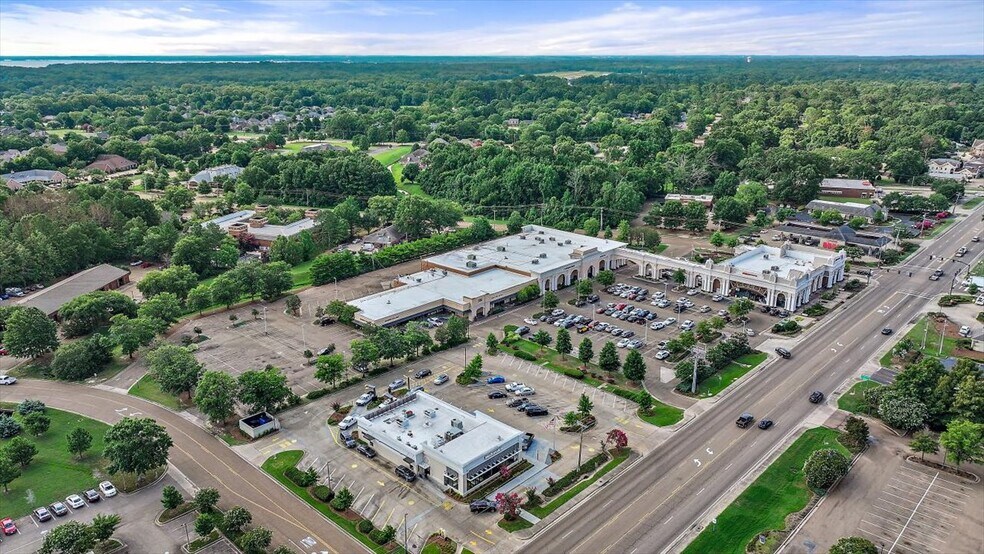 More Photos Of 1020-1038 Highway 51, Madison Unknown For Lease