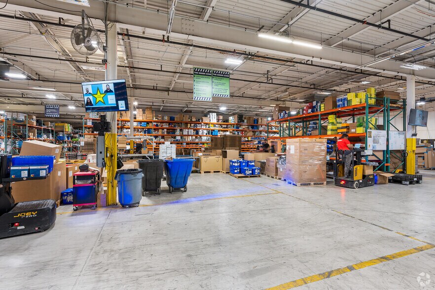 More Photos Of 500 Bic Dr, Milford Warehouse For Lease