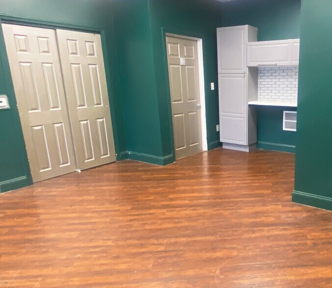 More Photos Of 420-428 Boston Rd, Billerica Storefront Retail Office For Lease