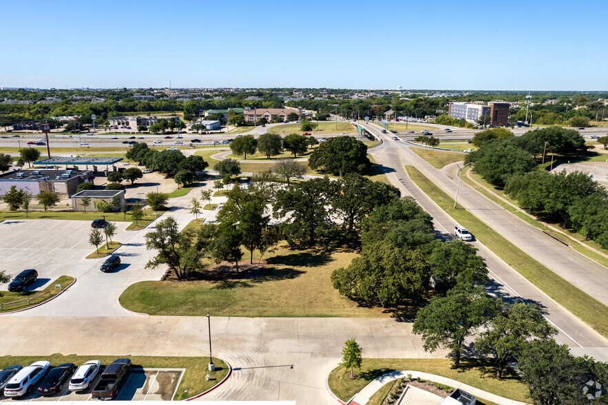 More Photos Of SEC of I-35 & Corporate Dr, Lewisville Land For Lease
