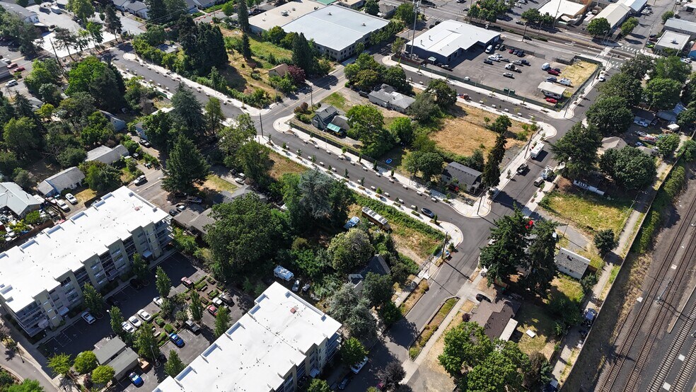 More Photos Of 97th Avenue, Portland Land For Sale
