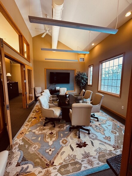 More Photos Of 600 Stonehenge Pky, Dublin Office For Sale