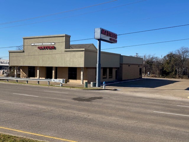 Primary Photo Of 1721 N Central Expy, Plano Freestanding For Lease