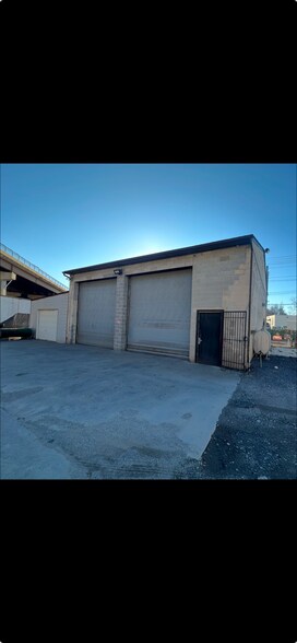 More Photos Of 75 Gwynns Mill Ct, Owings Mills Warehouse For Lease