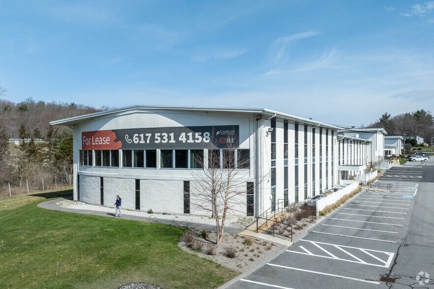 More Photos Of 40 Washington St, Westborough Research And Development For Lease