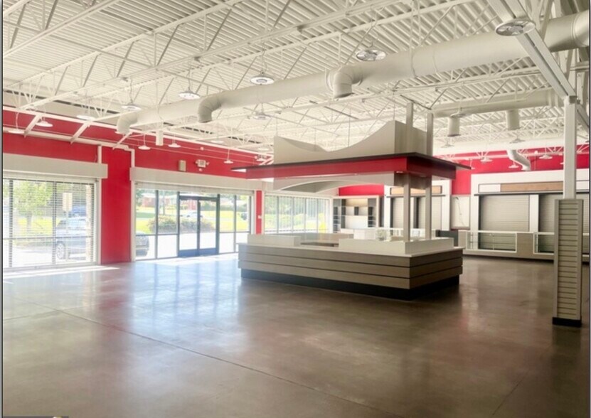 More Photos Of 5248 N Henry Blvd, Stockbridge Unknown For Lease