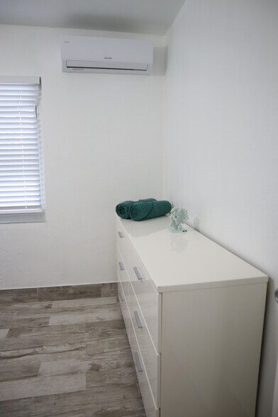 More Photos Of 101-107 Tacoma Ln, West Palm Beach Apartments For Lease