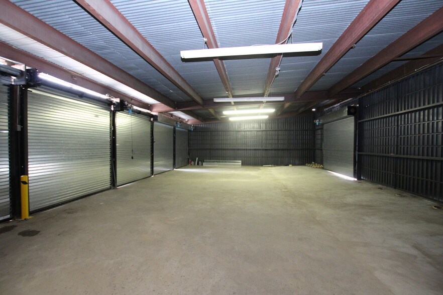 More Photos Of 3450 Salmon St, Philadelphia Warehouse For Lease