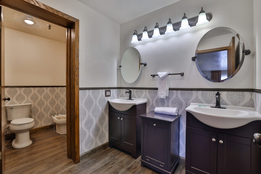 More Photos Of 4333 E Mulberry St, Fort Collins Hotel For Sale