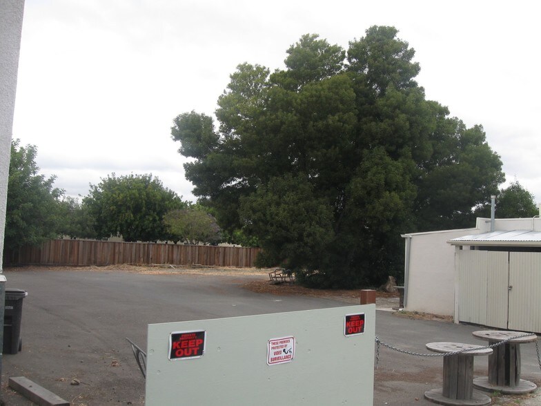 More Photos Of 3210 Castro Valley Blvd, Castro Valley Storefront Retail Residential For Lease