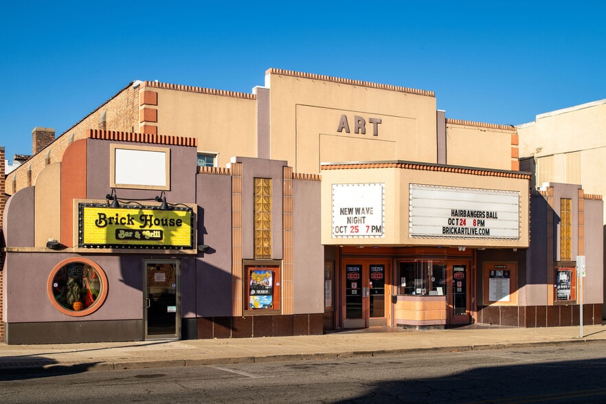 More Photos Of 230 Main St, Hobart Movie Radio TVStudio For Sale