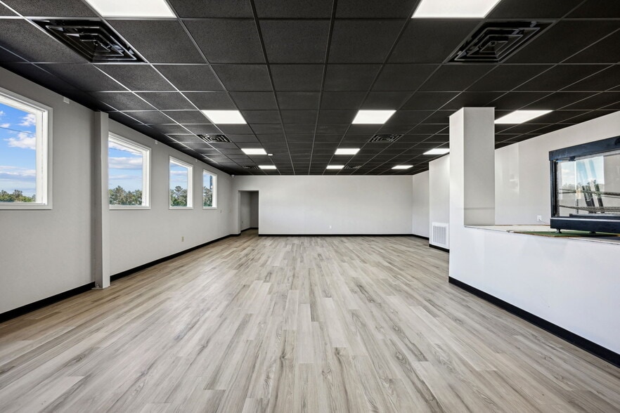 More Photos Of 1705 C M Fagan Dr, Hammond Convenience Store For Sale