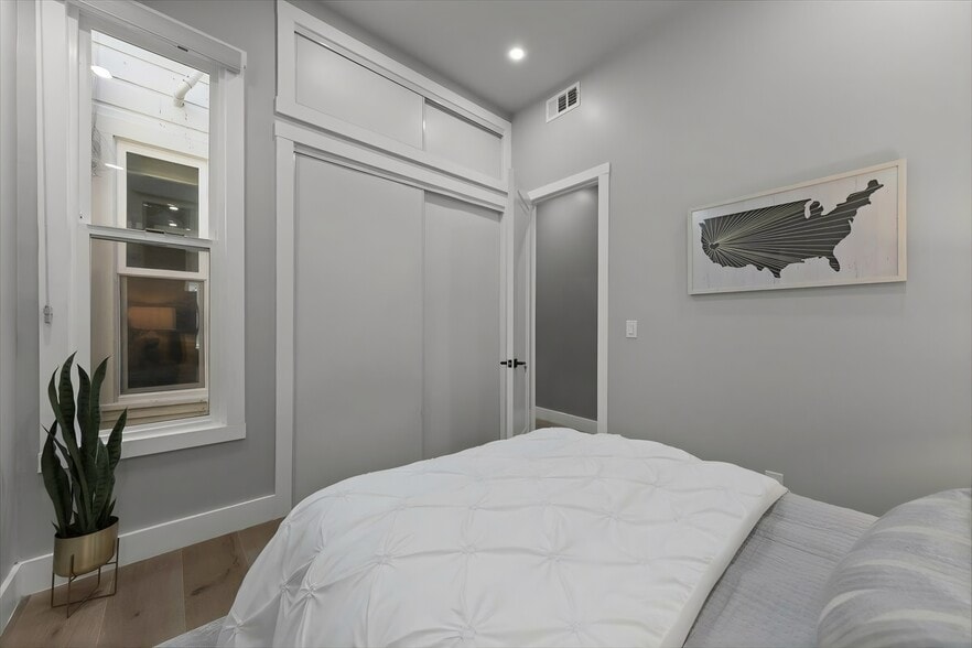More Photos Of 1431 Grant Ave, San Francisco Multifamily For Sale