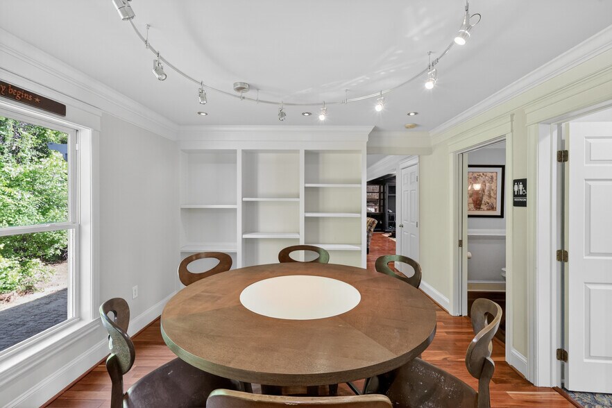 More Photos Of 1292 US 1 Byp S, Kittrell Office For Sale