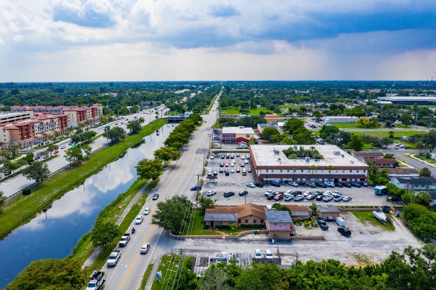 More Photos Of 6191 Orange Dr, Davie Loft Creative Space For Sale