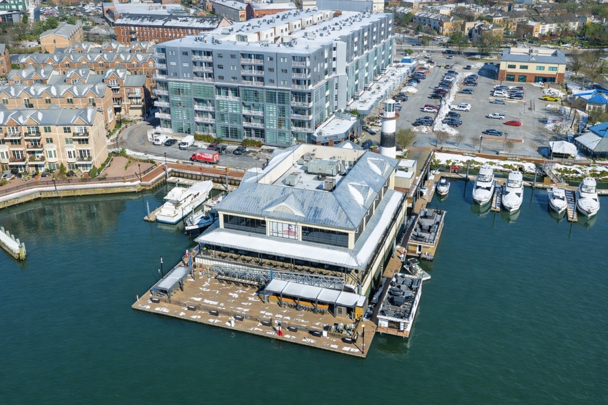 More Photos Of 2736-2780 Marina Lighthouse Landing, 2780-2800 Lighthouse Pt E, Baltimore Marina For Sale