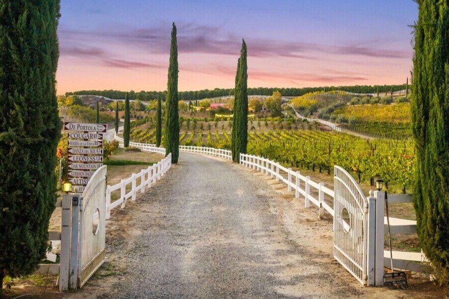More Photos Of 39750 De Portola Rd, Temecula Specialty For Sale